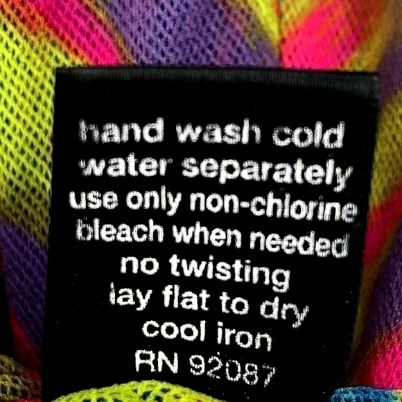 Saks Fifth Ave Women’s S Multicolored Nylon Boat Neck Short Sleeve Rainbow Top - Picture 6 of 8